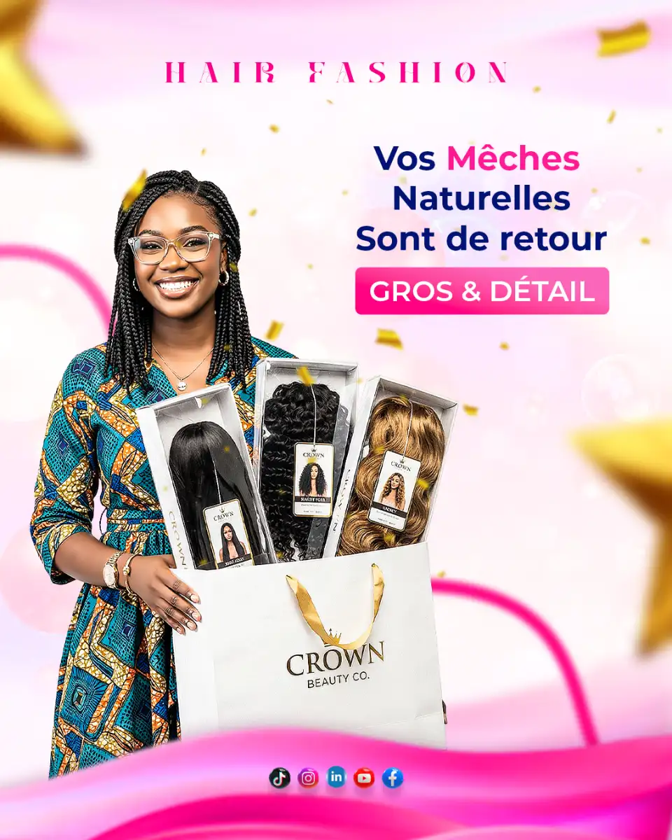 Une femme souriante tient un sac de la marque Crown Beauty Co. contenant trois boîtes de mèches naturelles : une noire lisse, une noire bouclée et une châtain ondulée.